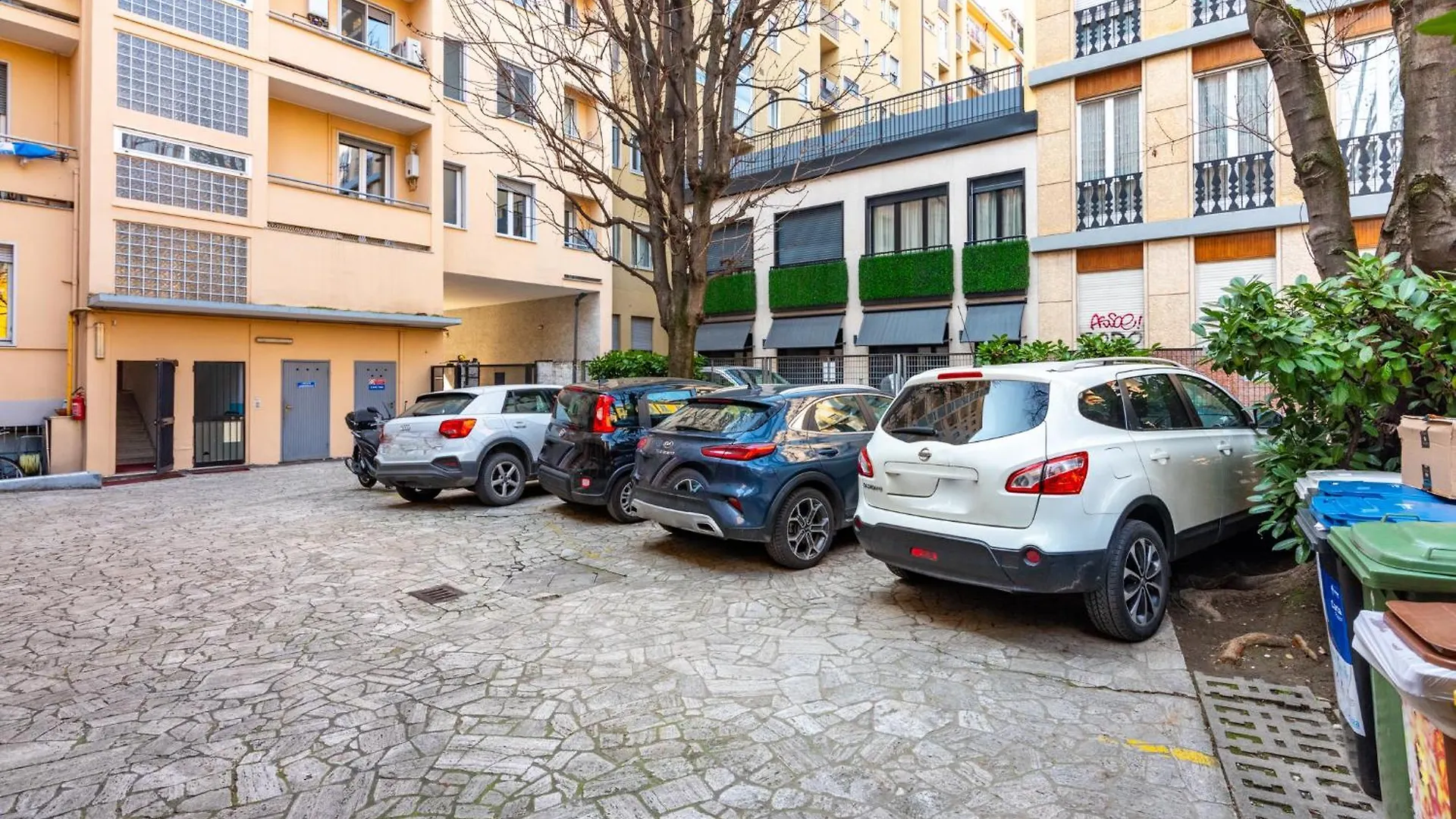 Holiday home Duomo Milan Luxury House Terrace Parking Garden 8 Bed