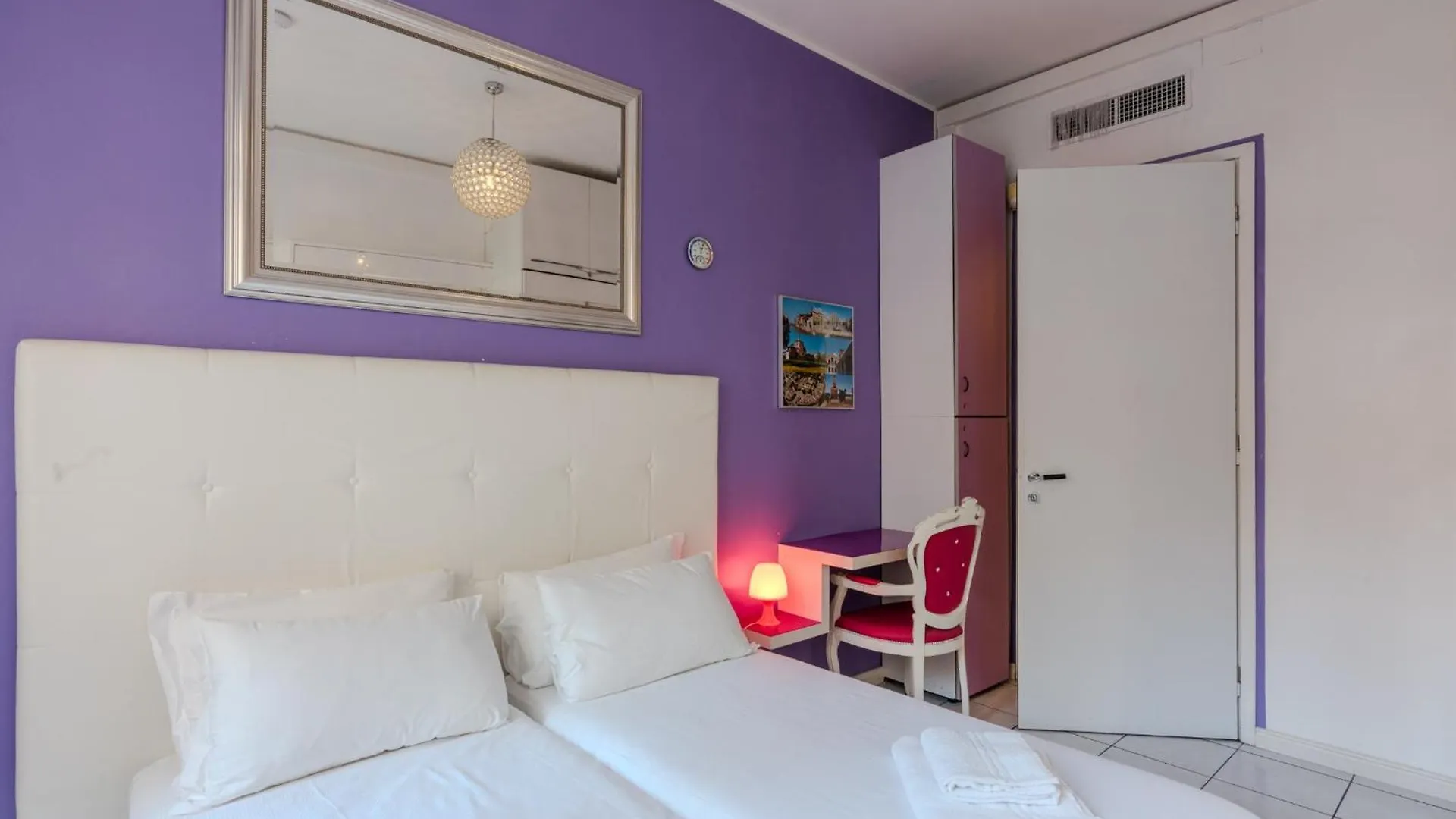Duomo Milan Luxury House Terrace Parking Garden 8 Bed 0*,
