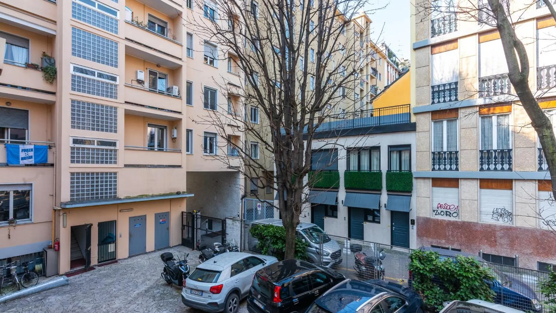 Holiday home Duomo Milan Luxury House Terrace Parking Garden 8 Bed Italy